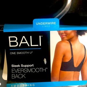 NWT Bali smoothing brave